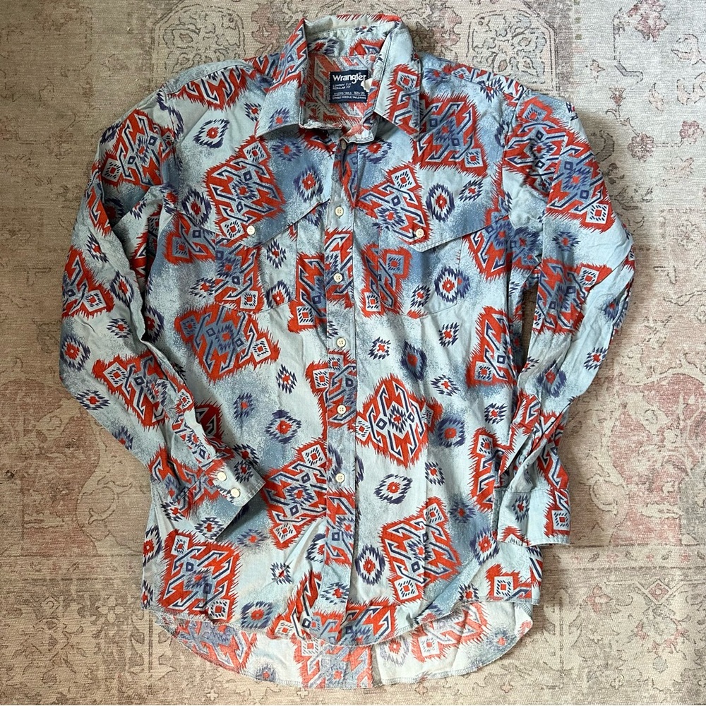 Vintage Wrangler Cowboy Cut Aztec Print Western Shirt 16.5x35 XL Tails